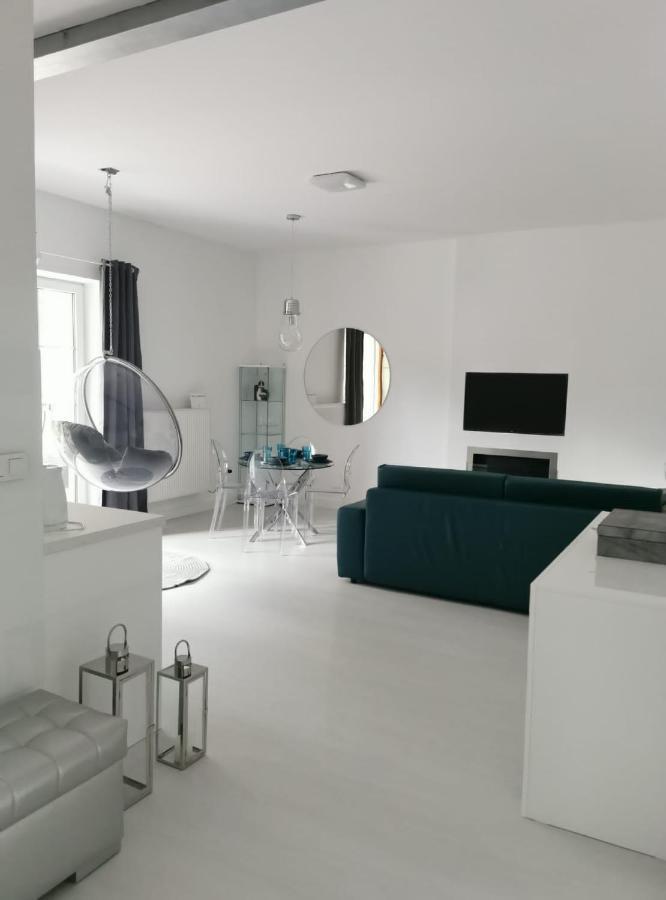 Przytulny Apartament Z Kominkiem Przy Jeziorze Borne Sulinowo Exterior foto